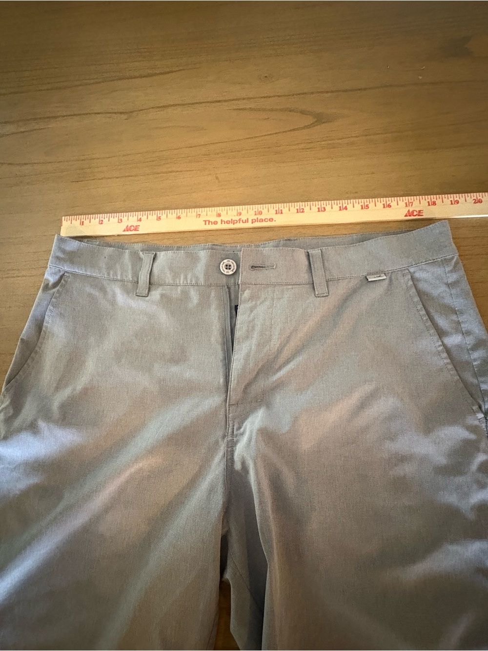 Travis Mathew Golf shorts 34 Blue Pinstripe Stretch Chino Performance - Picture 3 of 9